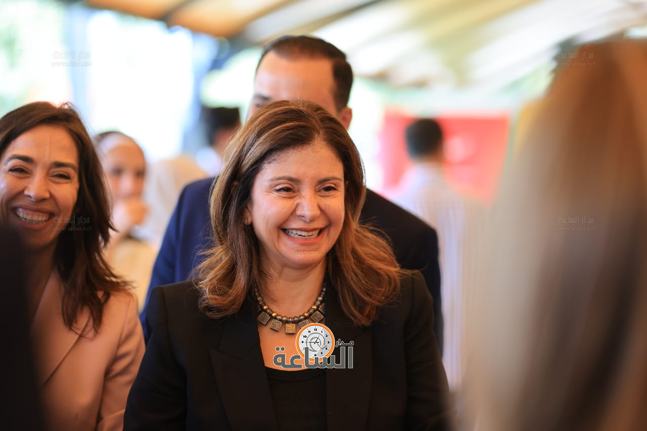 Madar Al-Saa Images 0.5053689582687444