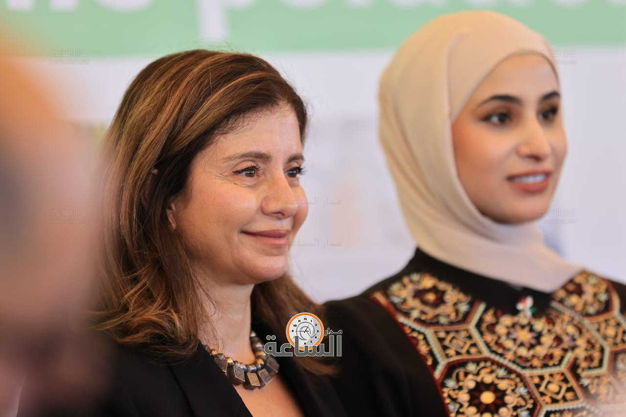 Madar Al-Saa Images 0.302521219397459