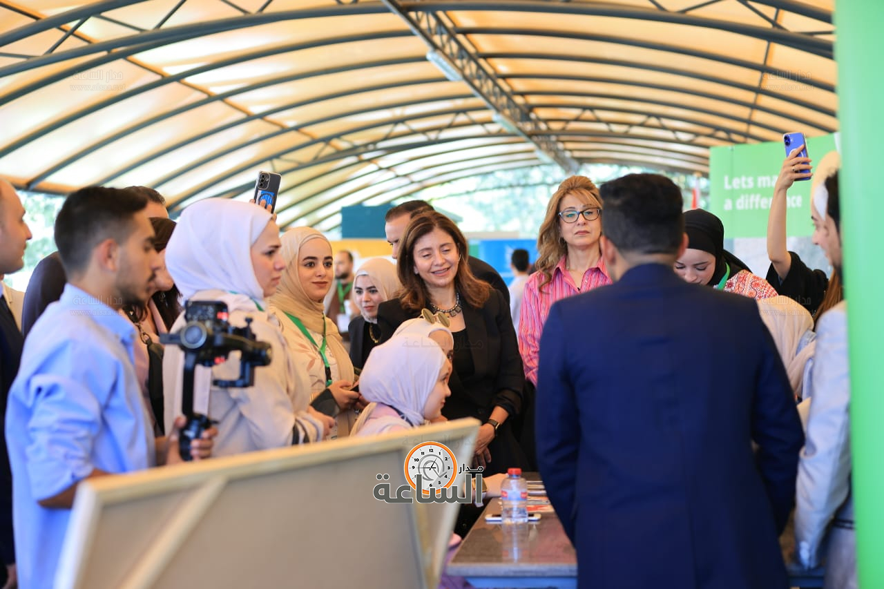 Madar Al-Saa Images 0.7486834364818791