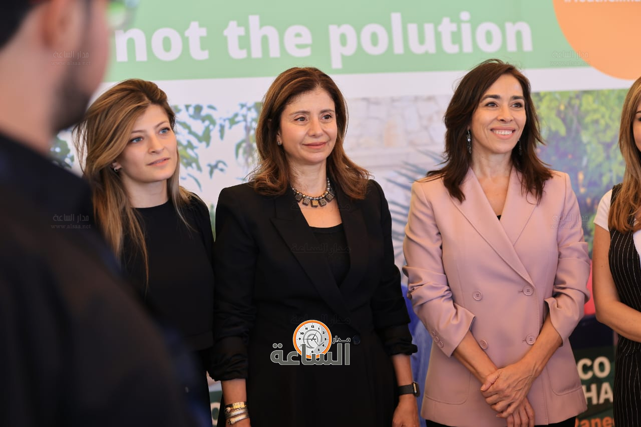 Madar Al-Saa Images 0.7793658548081763