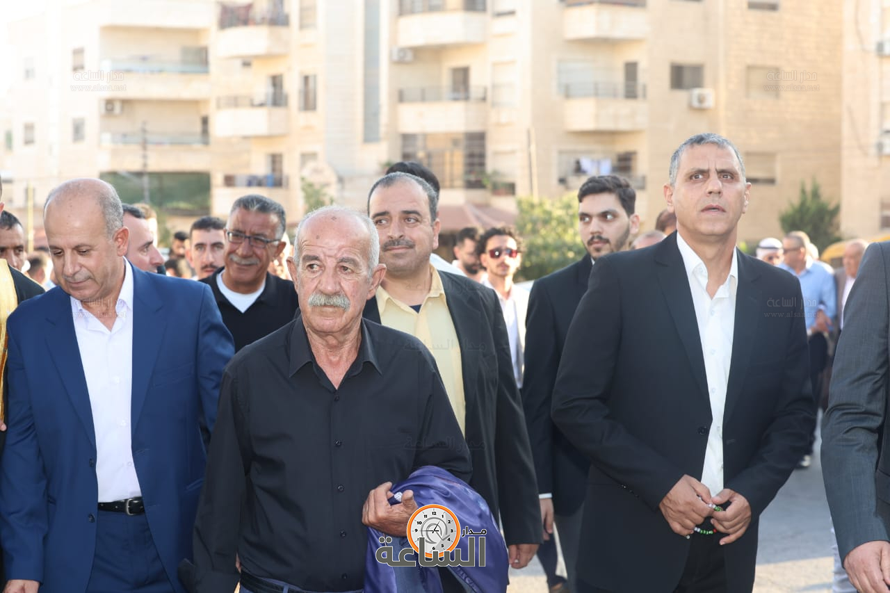 Madar Al-Saa Images 0.4477318240628083