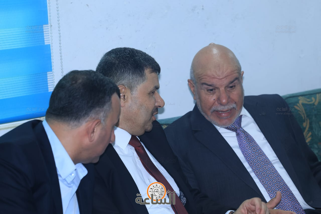 Madar Al-Saa Images 0.9975815662180012