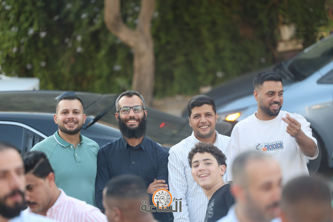 Madar Al-Saa Images 0.5517354072255833