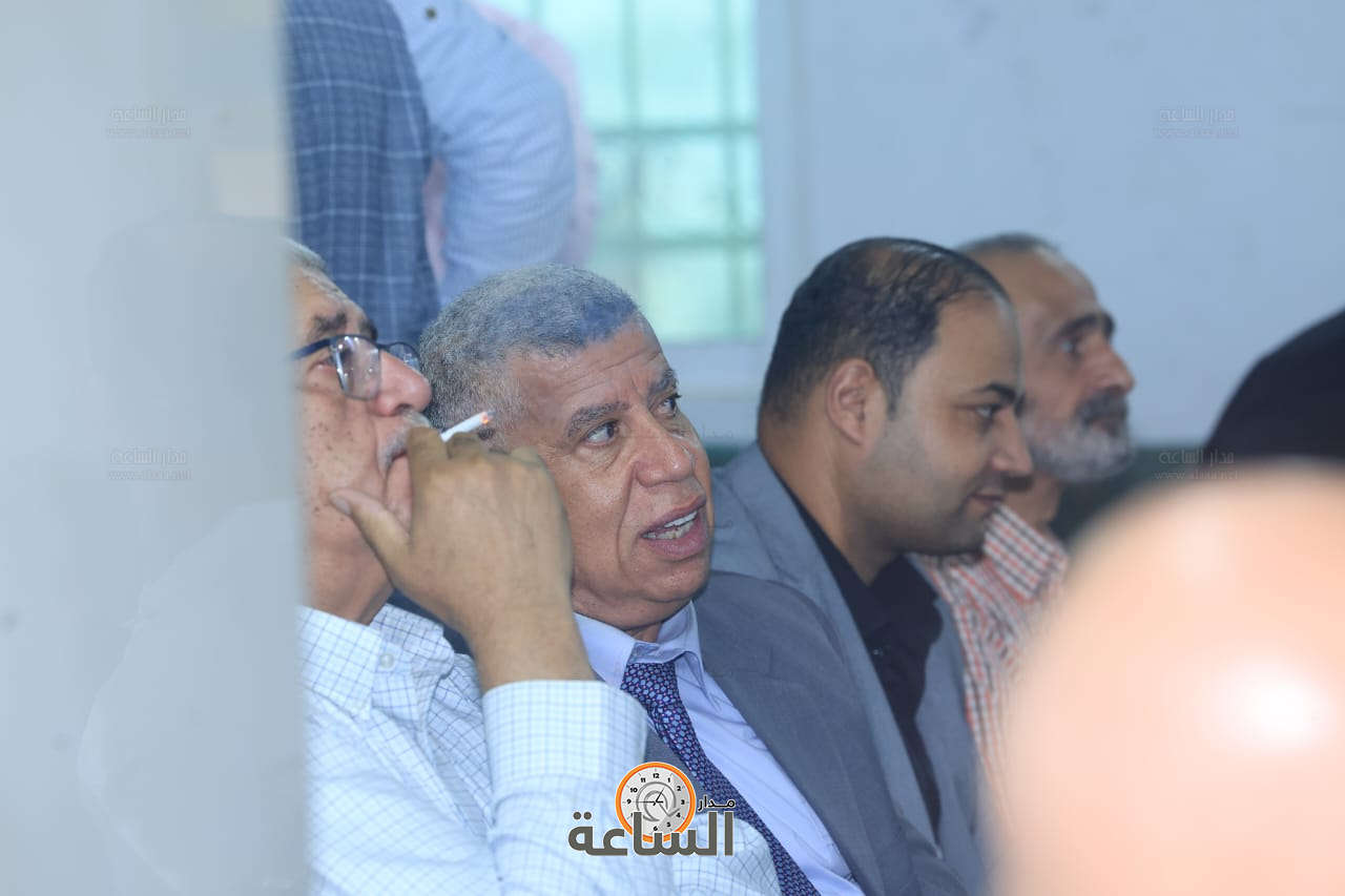 Madar Al-Saa Images 0.2610576332062312