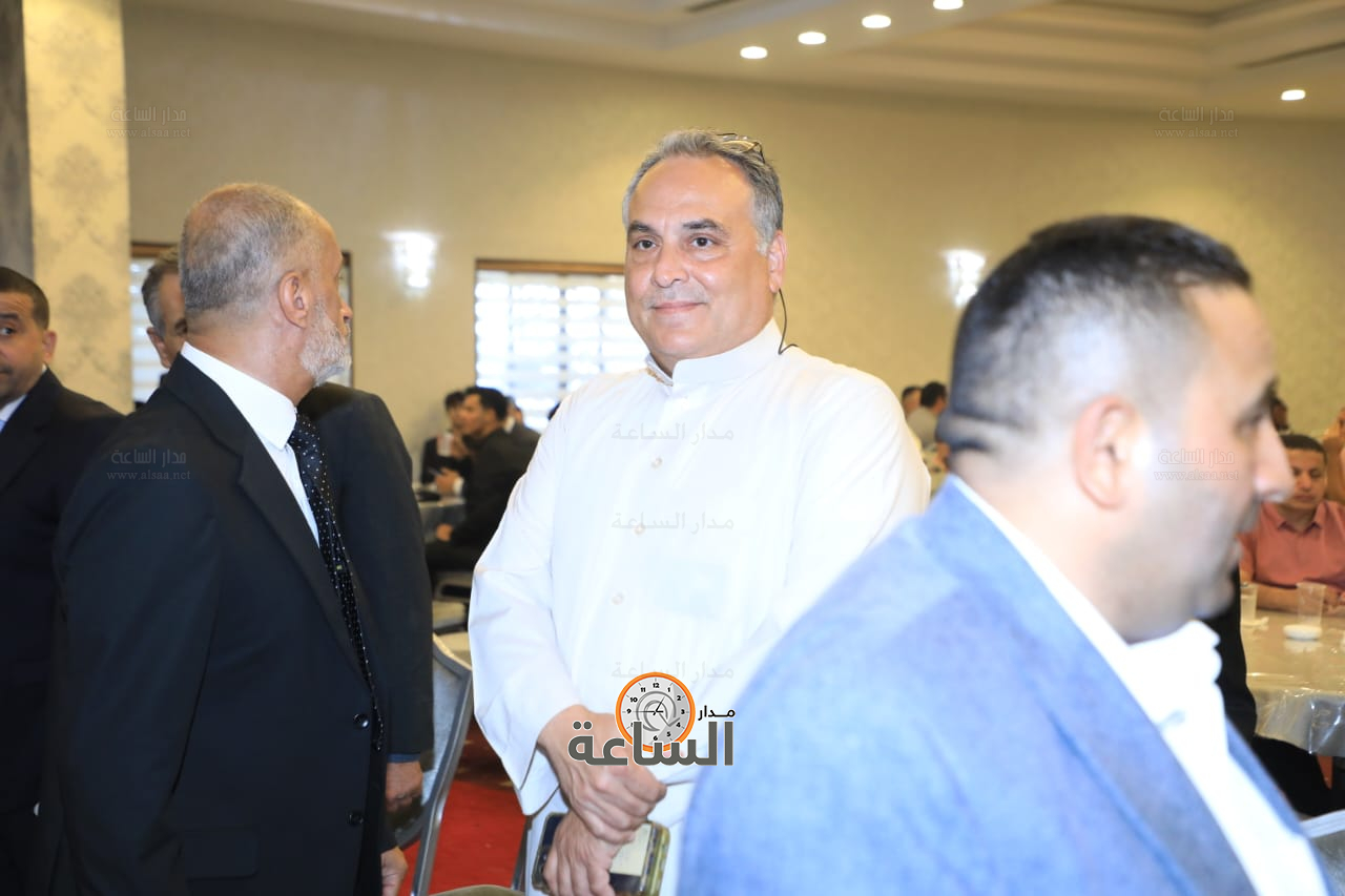 Madar Al-Saa Images 0.9276107783700382