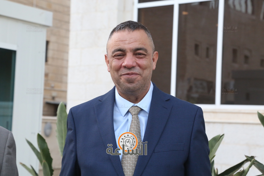 Madar Al-Saa Images 0.7723774875914341