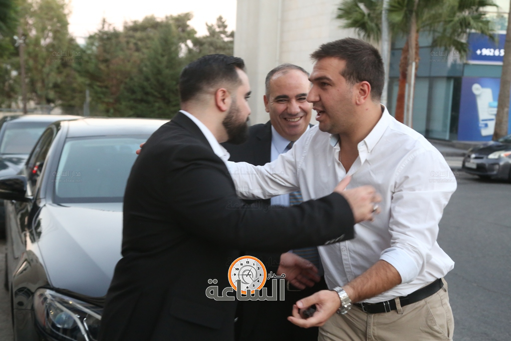 Madar Al-Saa Images 0.38944981423127645