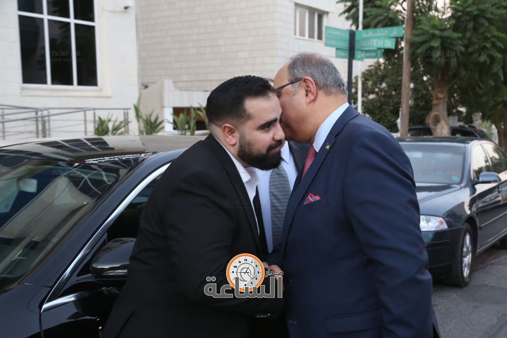 Madar Al-Saa Images 0.34143237604951493