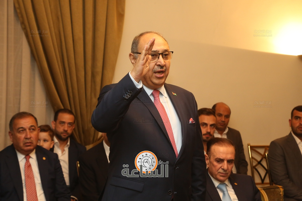 Madar Al-Saa Images 0.149736086898425