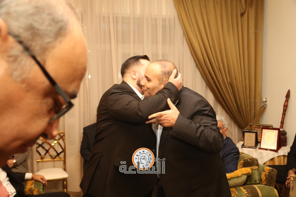 Madar Al-Saa Images 0.2083587284635141