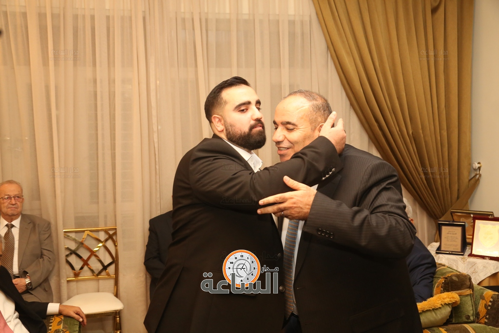 Madar Al-Saa Images 0.43342127893034366