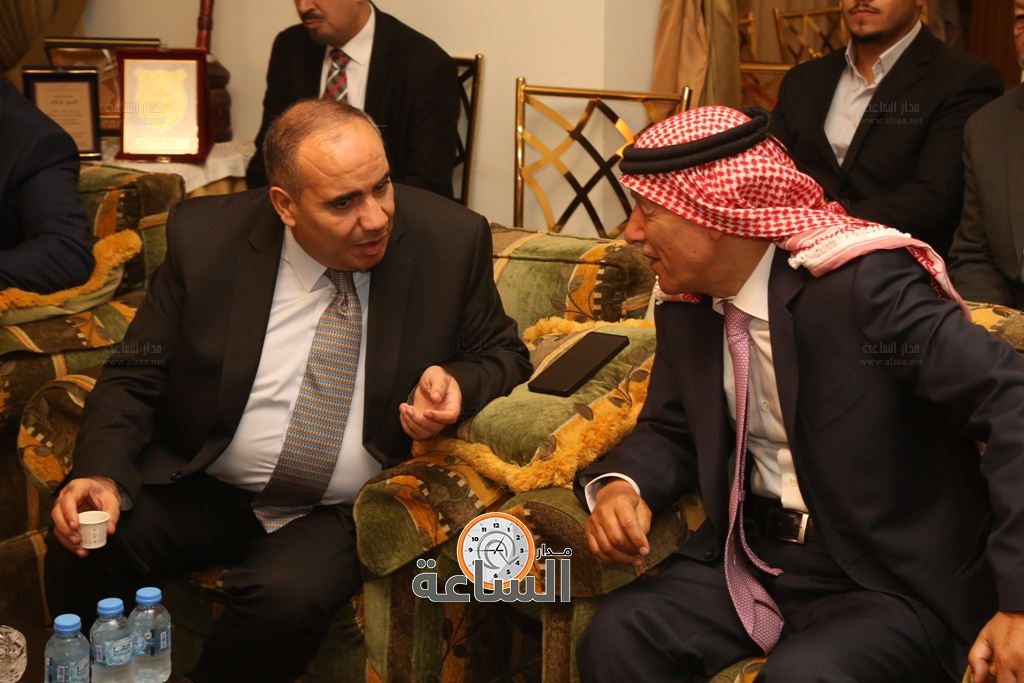 Madar Al-Saa Images 0.9570855240996217