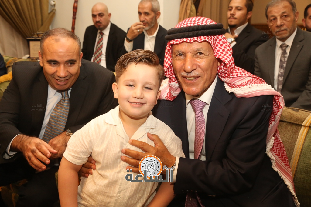 Madar Al-Saa Images 0.7006575119737602