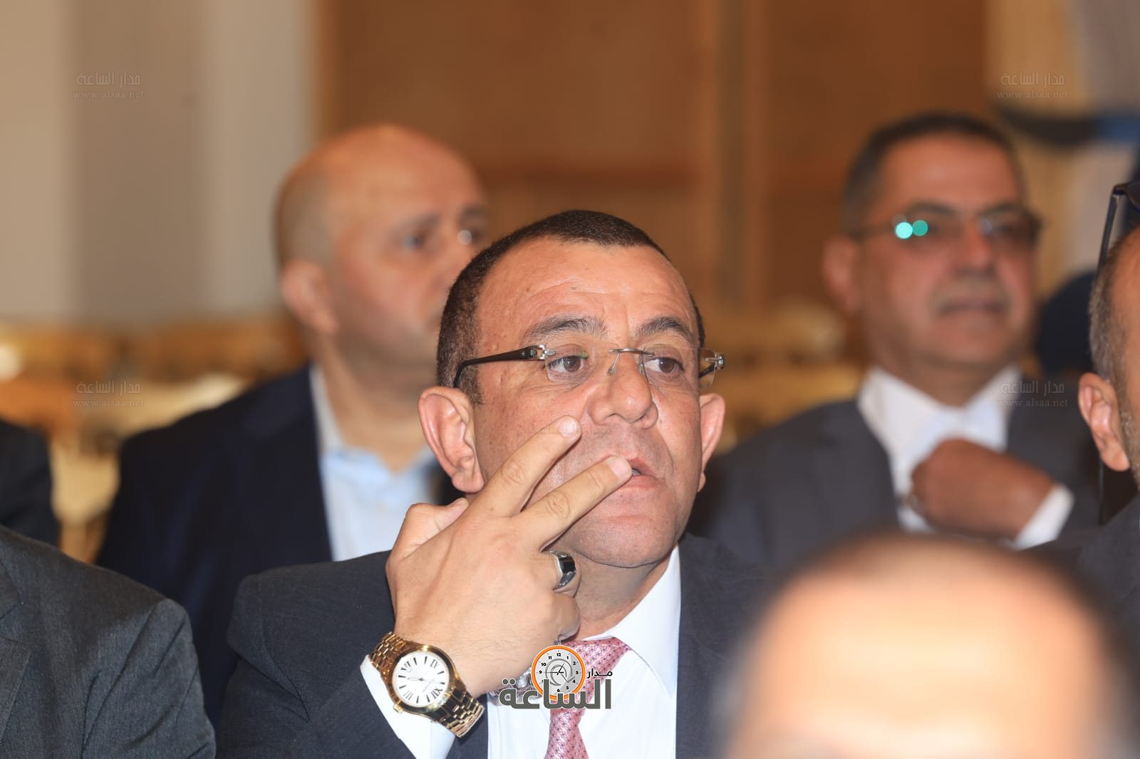 Madar Al-Saa Images 0.952865307442224