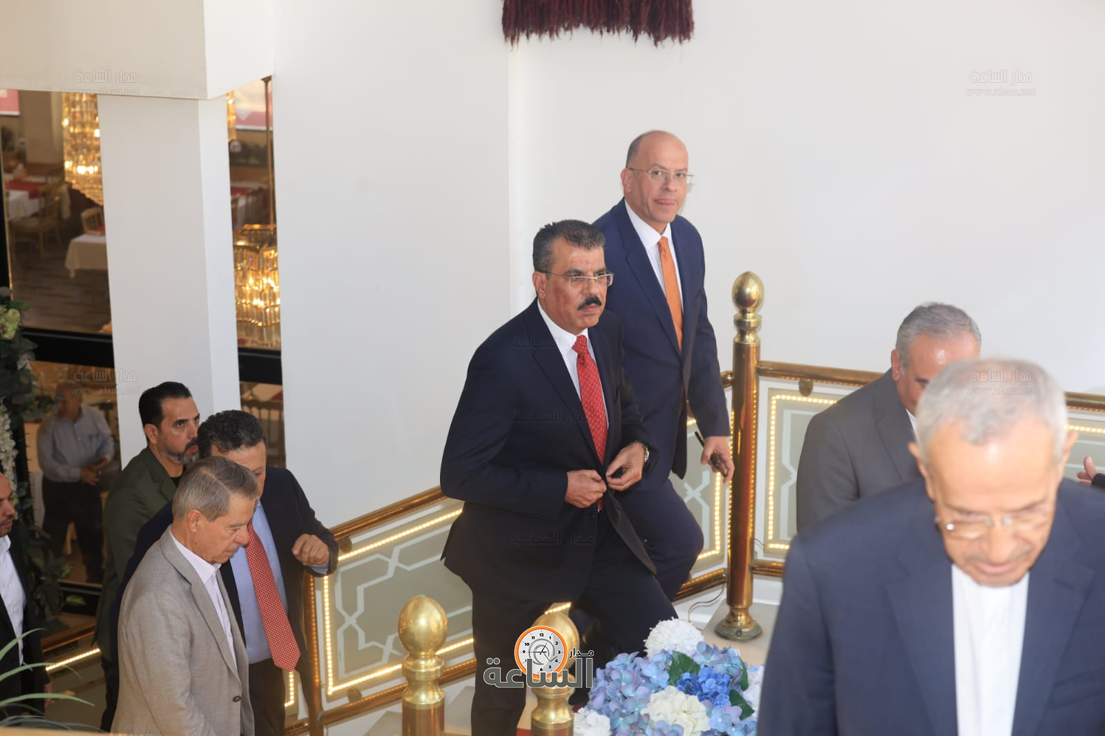 Madar Al-Saa Images 0.18579466883918339