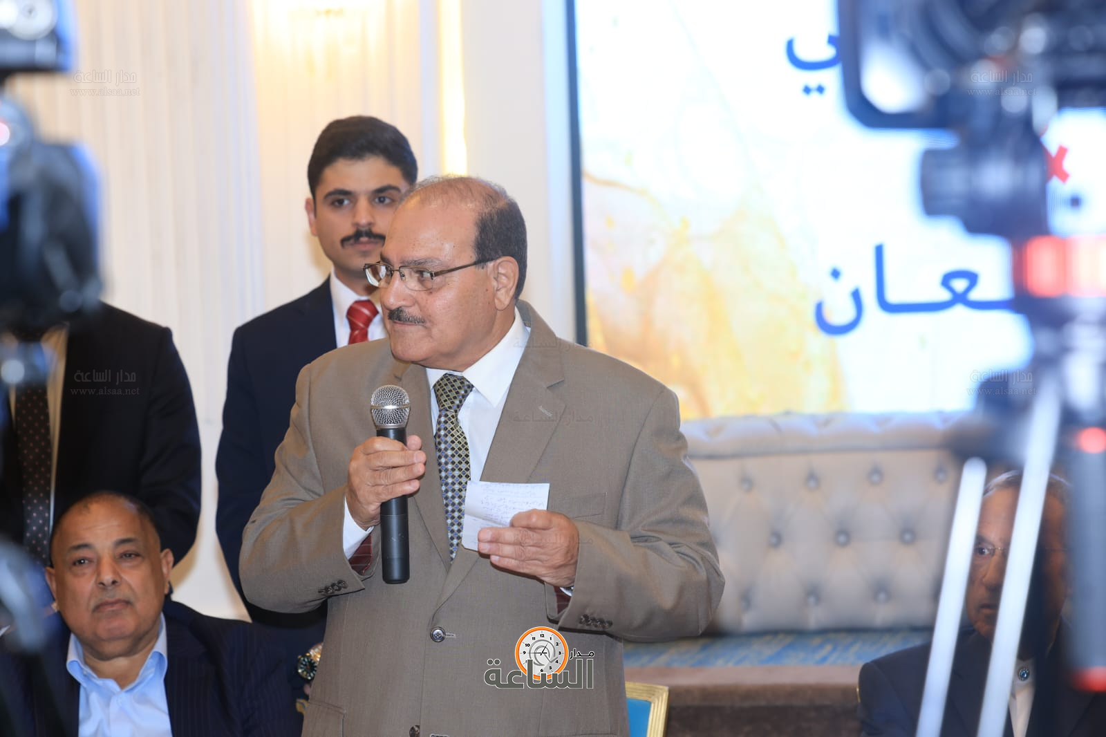 Madar Al-Saa Images 0.881923505422716