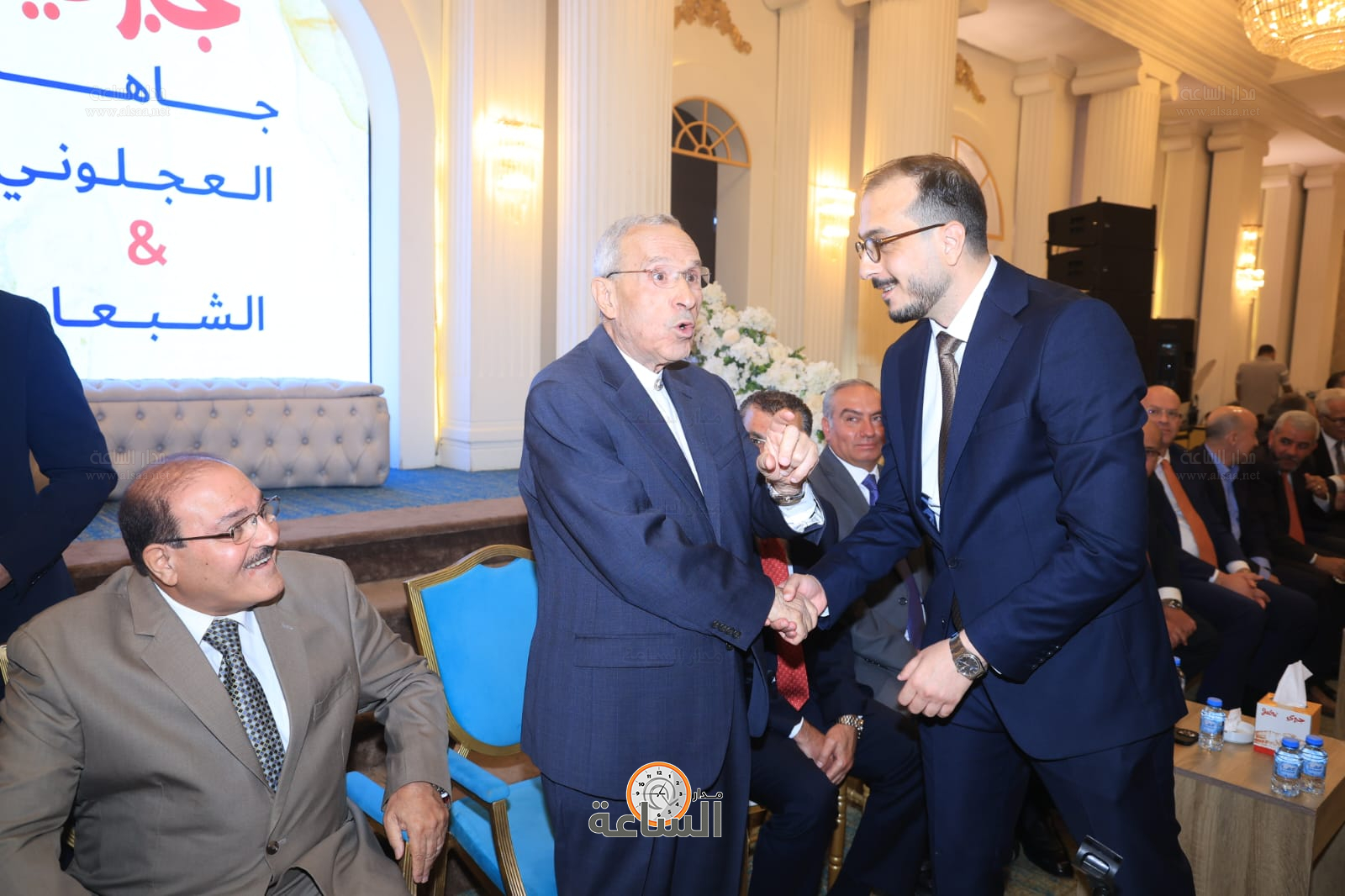 Madar Al-Saa Images 0.35644402948294396