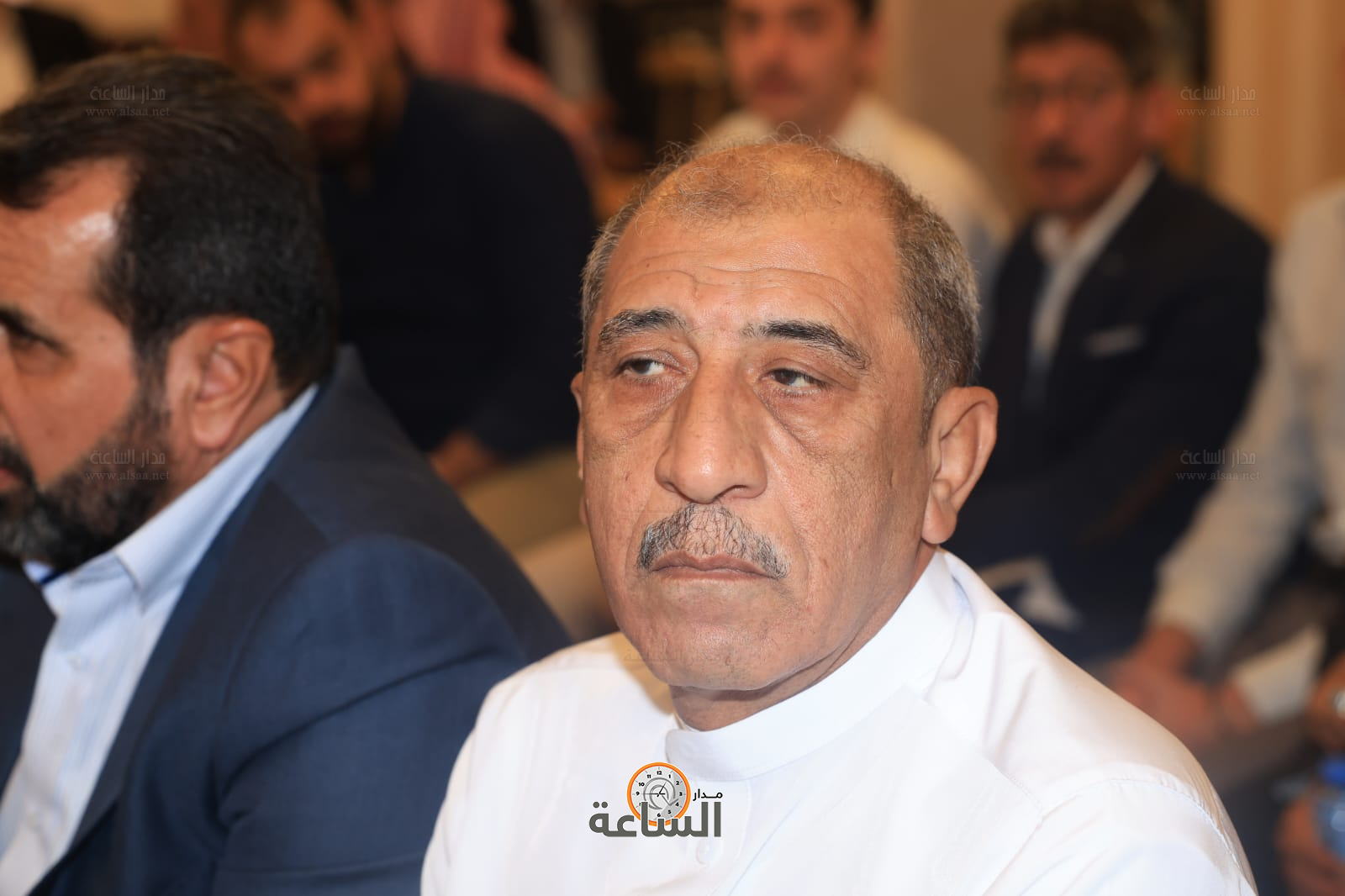 Madar Al-Saa Images 0.40088007189113917