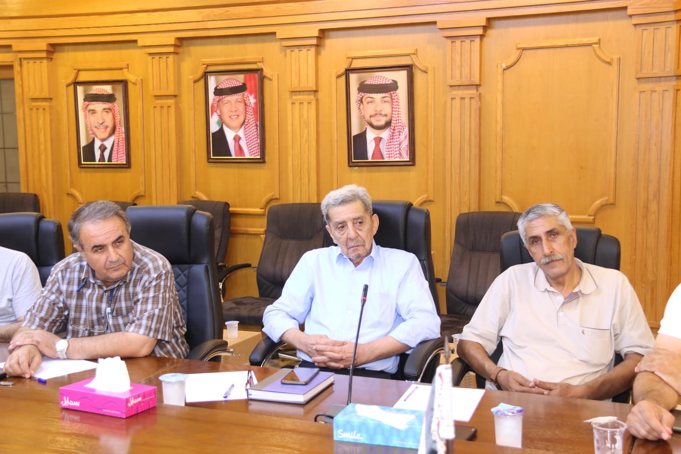 Madar Al-Saa Images 0.47875040044141215