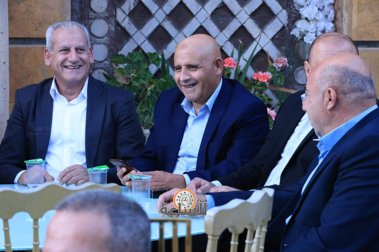 Madar Al-Saa Images 0.4419400937821517