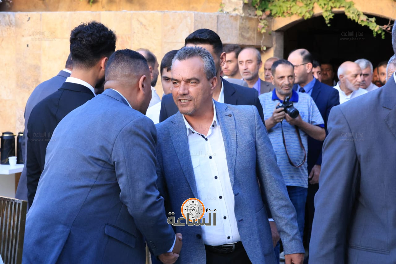 Madar Al-Saa Images 0.2235523707601892