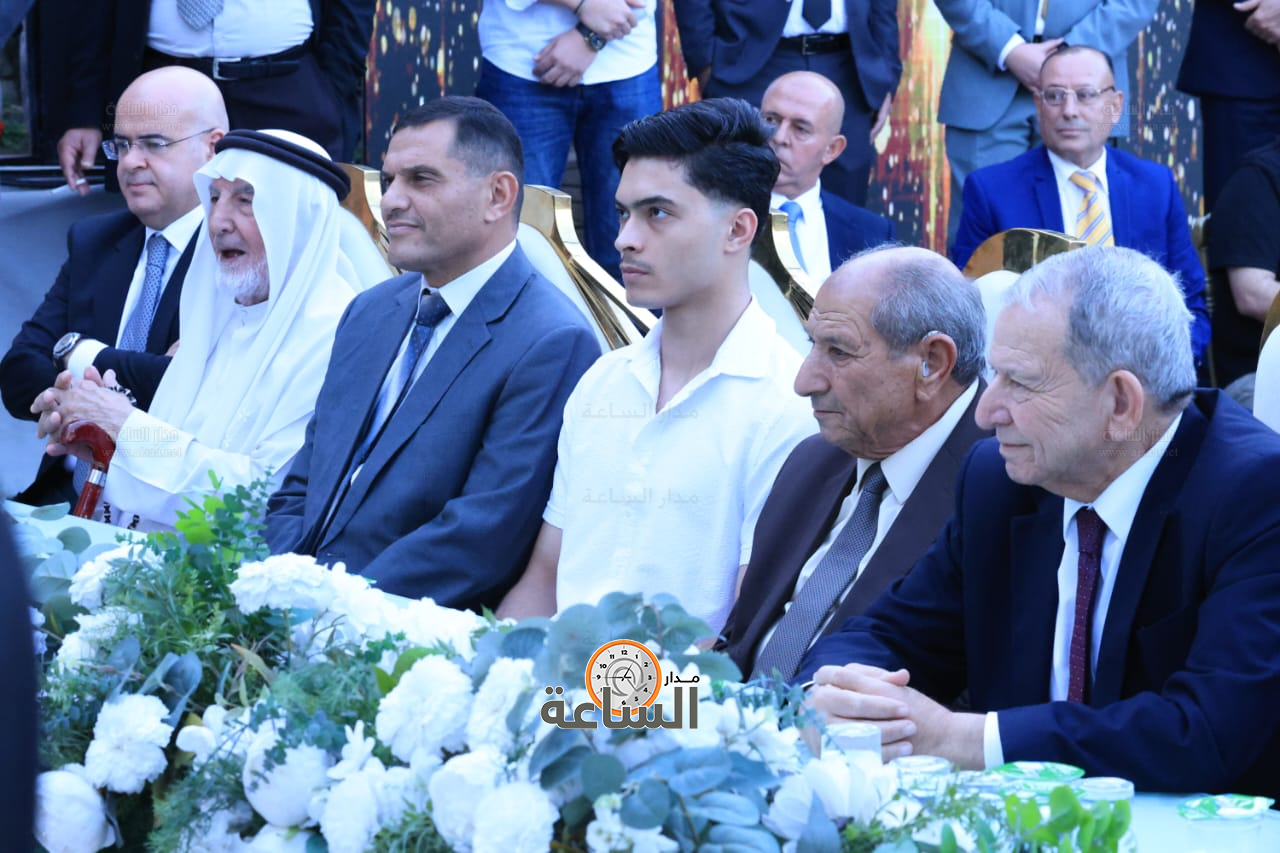 Madar Al-Saa Images 0.3726058153453793