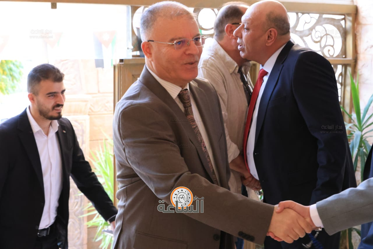 Madar Al-Saa Images 0.7165096735466658