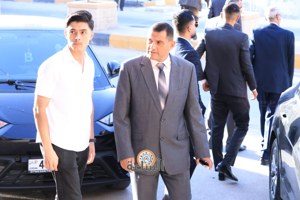 Madar Al-Saa Images 0.23187311591886994