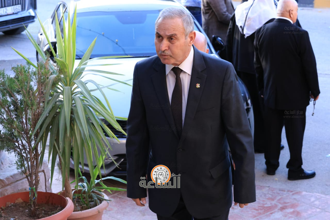 Madar Al-Saa Images 0.7774716972076239