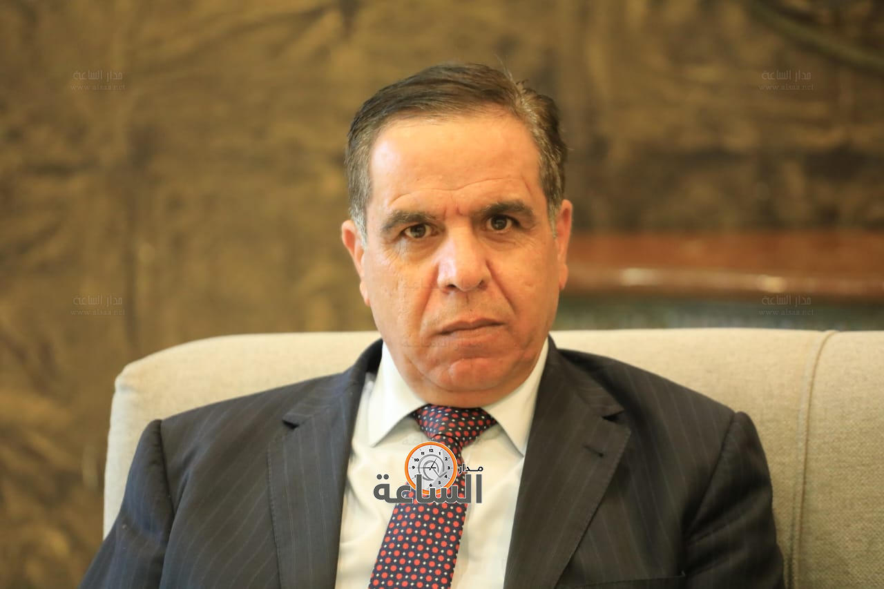 Madar Al-Saa Images 0.31755733802577313