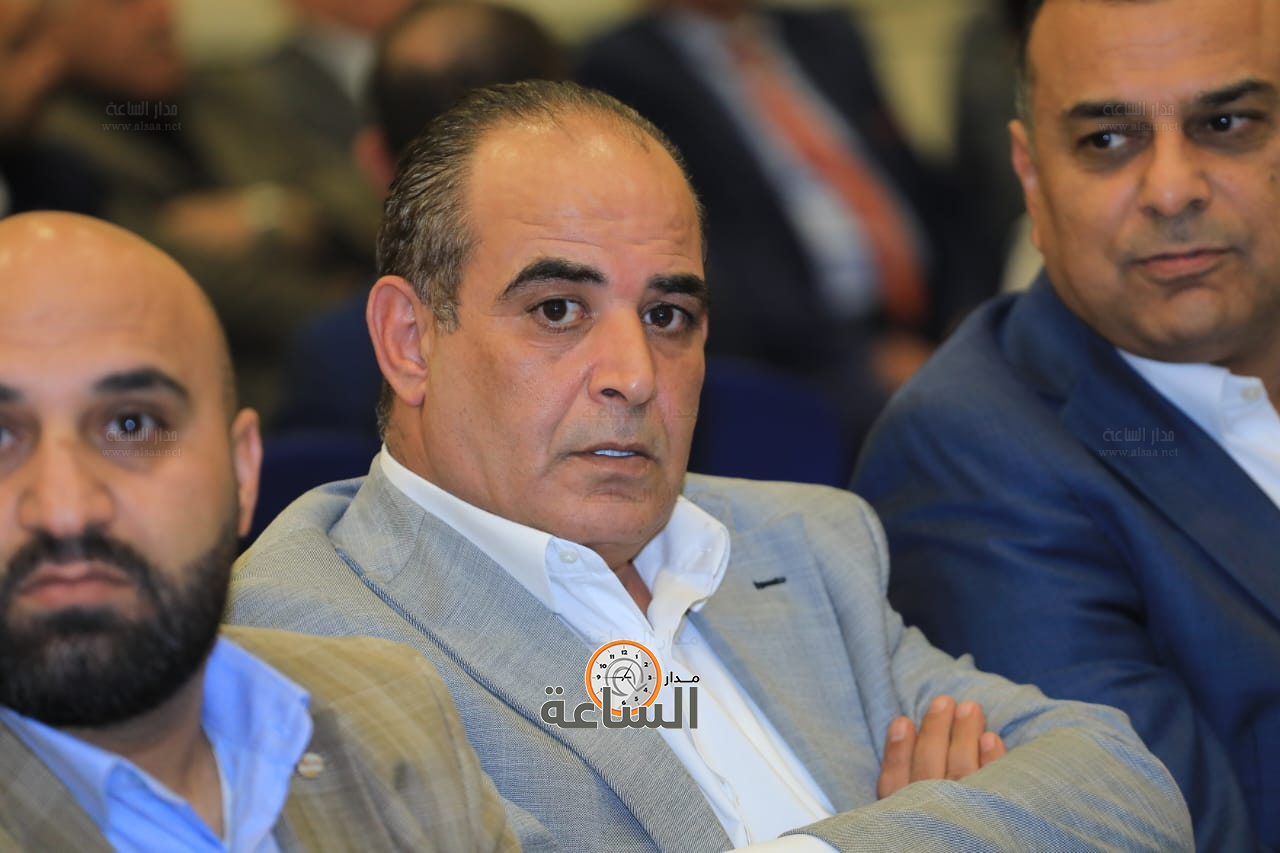 Madar Al-Saa Images 0.44850377919641227