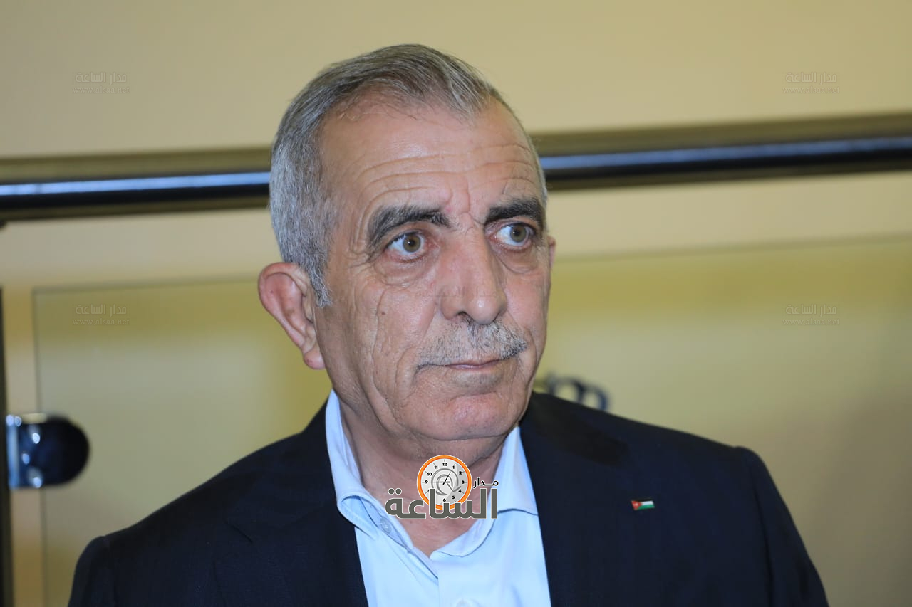 Madar Al-Saa Images 0.11447510406963579