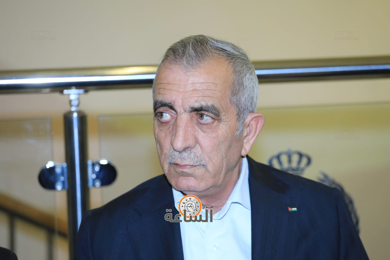 Madar Al-Saa Images 0.49764488599431334