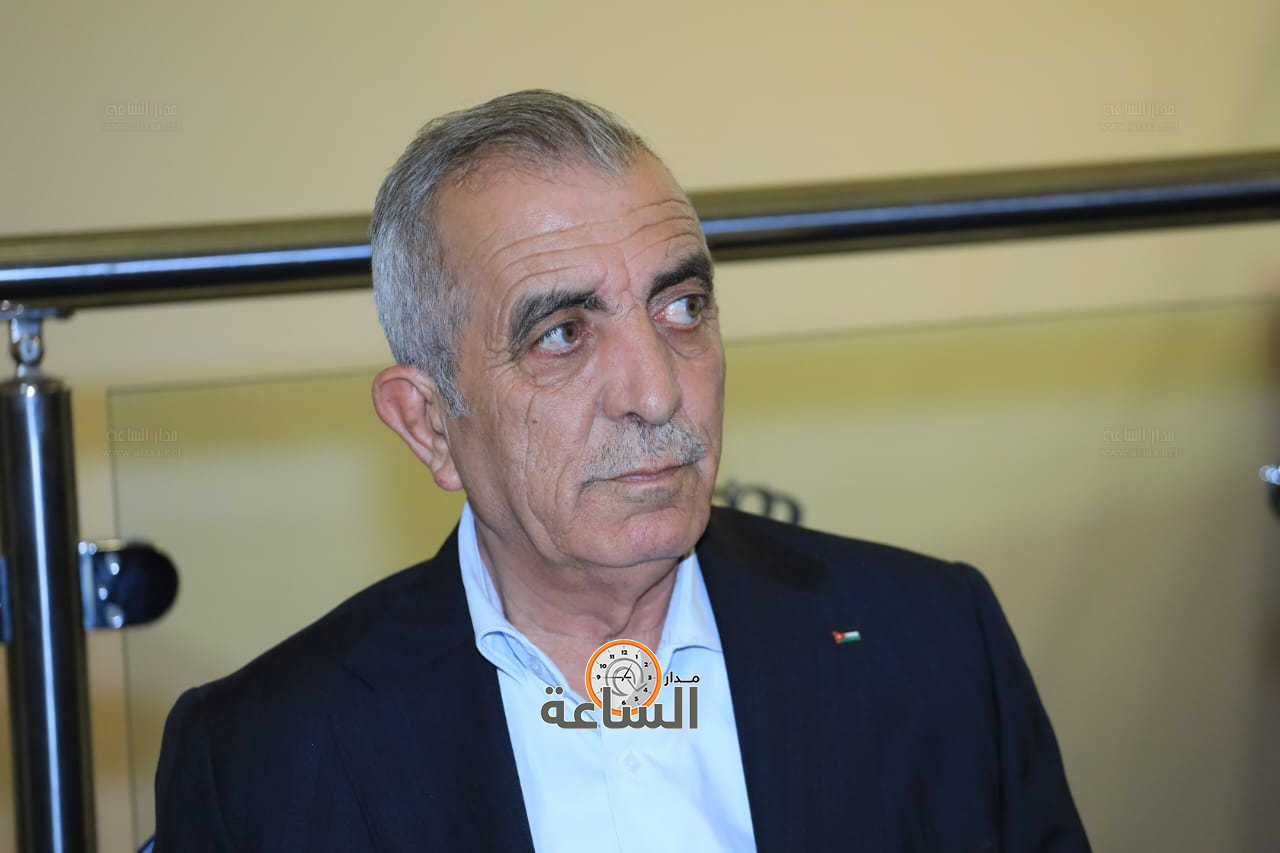 Madar Al-Saa Images 0.7232760465223151