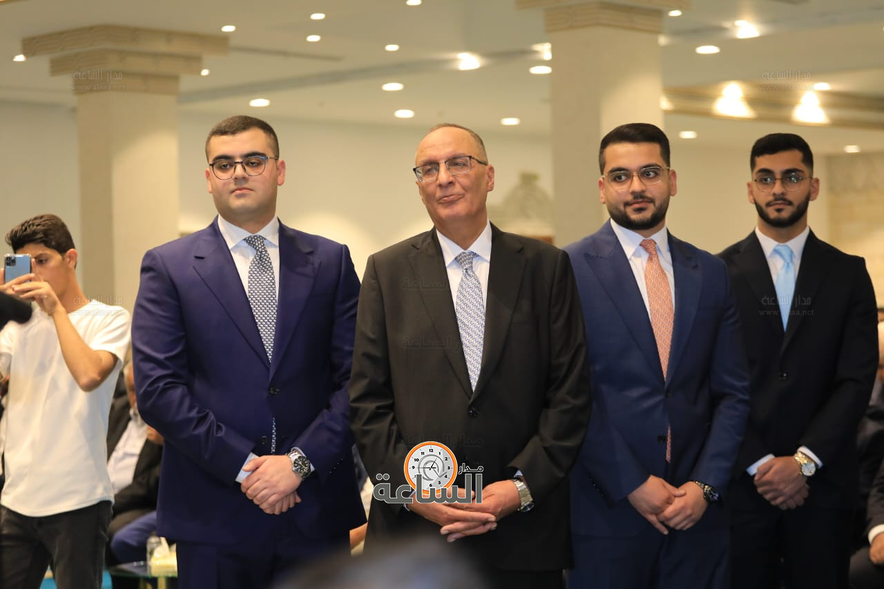 Madar Al-Saa Images 0.44117735849264816