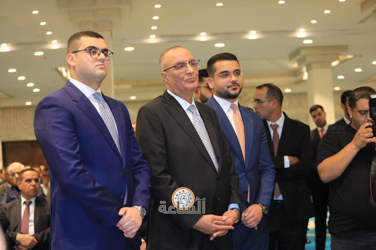 Madar Al-Saa Images 0.8728677622275298