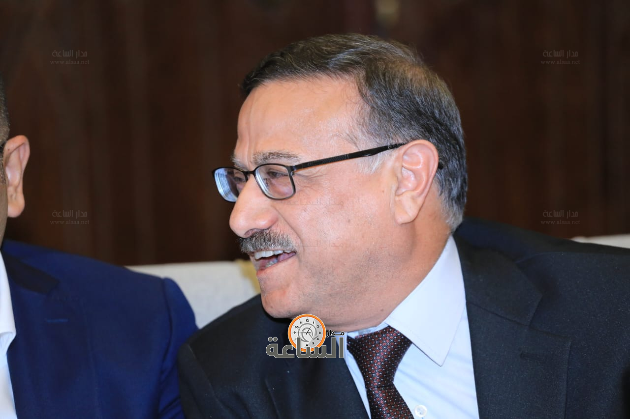 Madar Al-Saa Images 0.09491463435879666