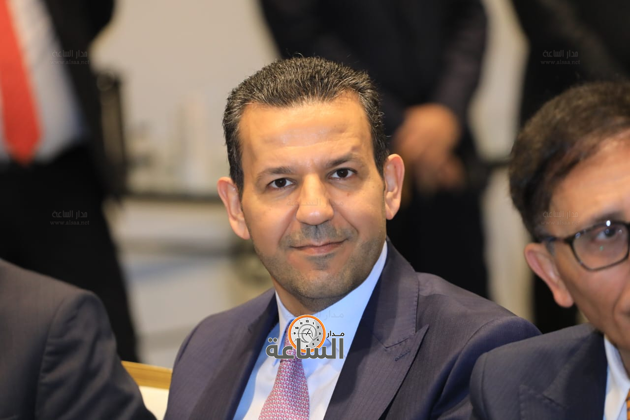 Madar Al-Saa Images 0.995045775916019