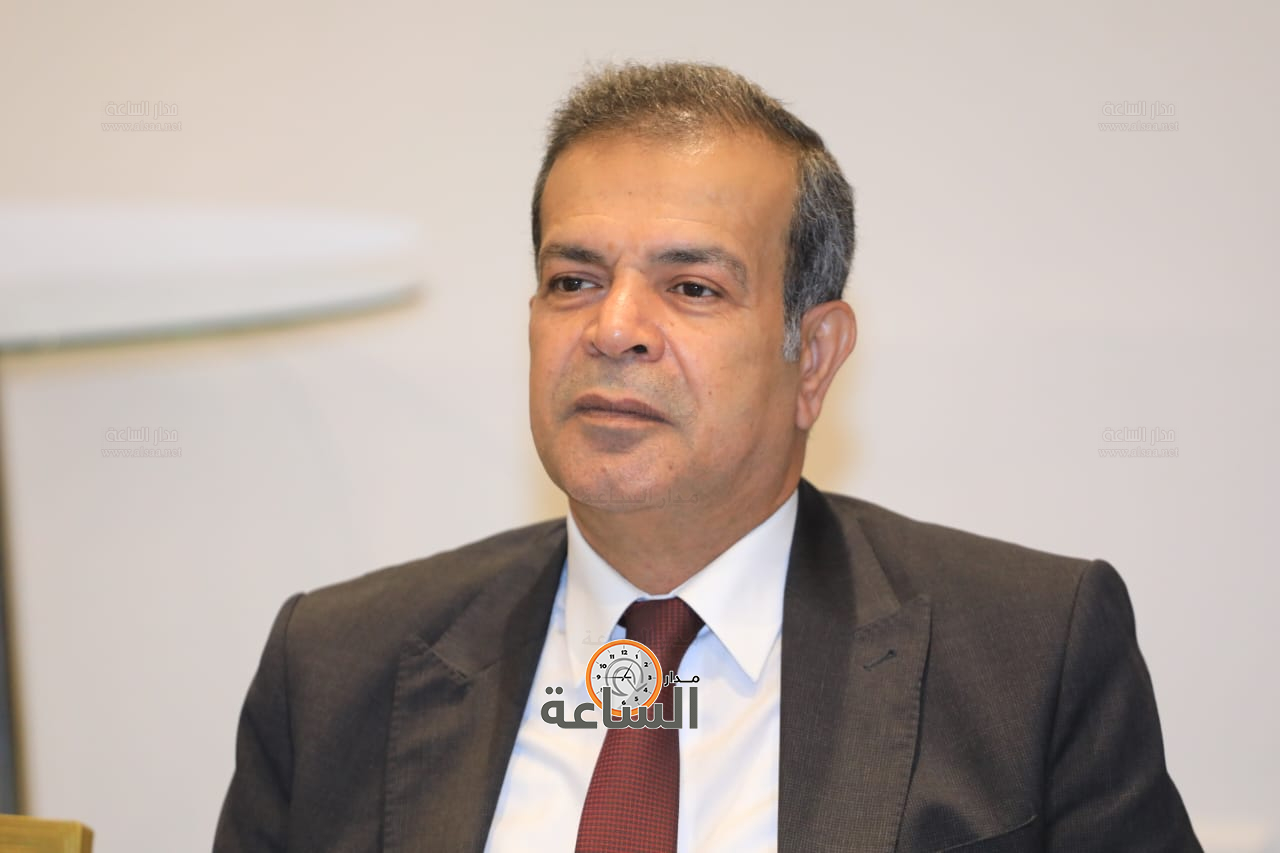 Madar Al-Saa Images 0.8822485221197025