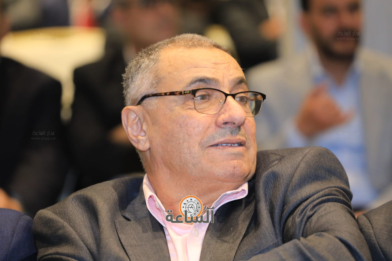 Madar Al-Saa Images 0.7496058494771887