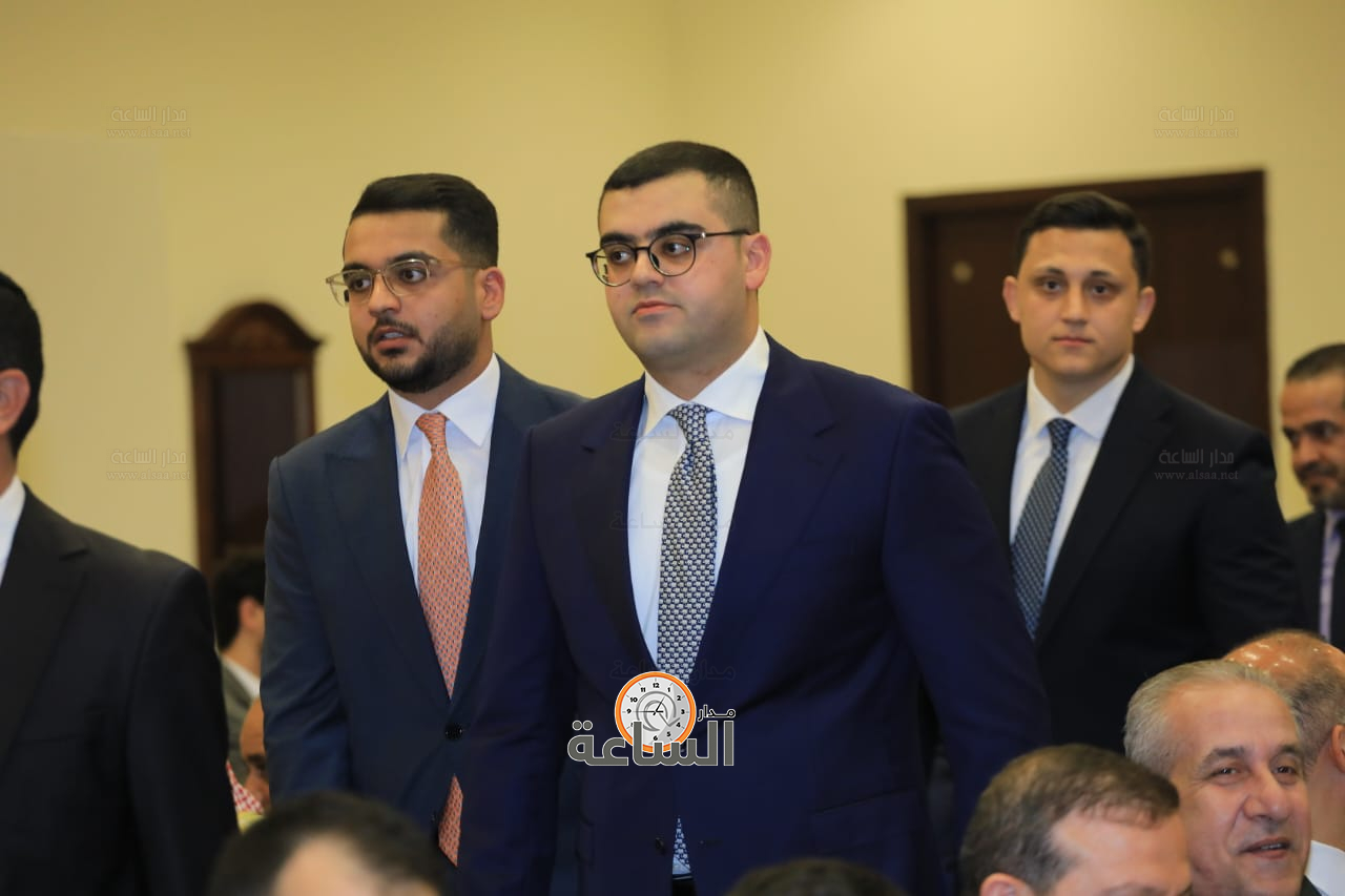 Madar Al-Saa Images 0.854709770448783