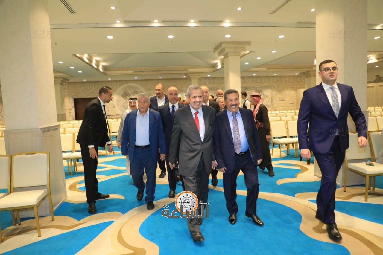 Madar Al-Saa Images 0.08579355351576956