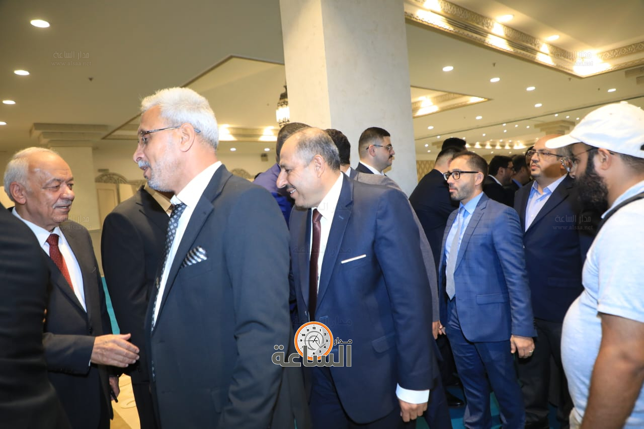 Madar Al-Saa Images 0.07354742959350635