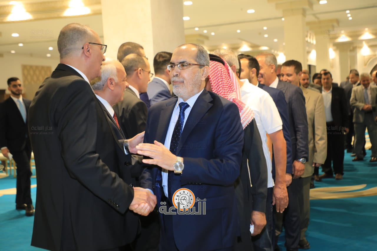 Madar Al-Saa Images 0.8610859111155774