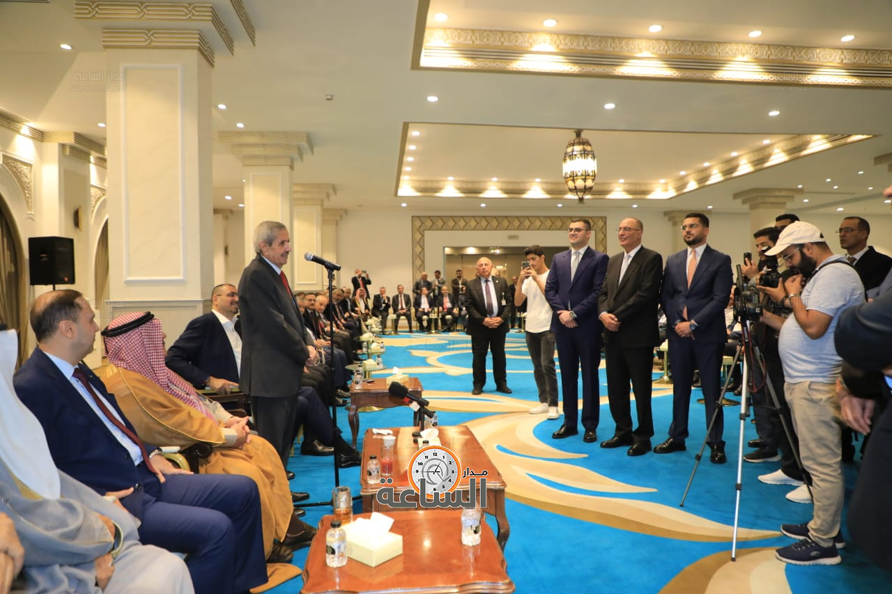 Madar Al-Saa Images 0.74595960156658