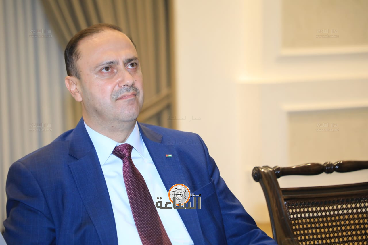 Madar Al-Saa Images 0.10791740818310769