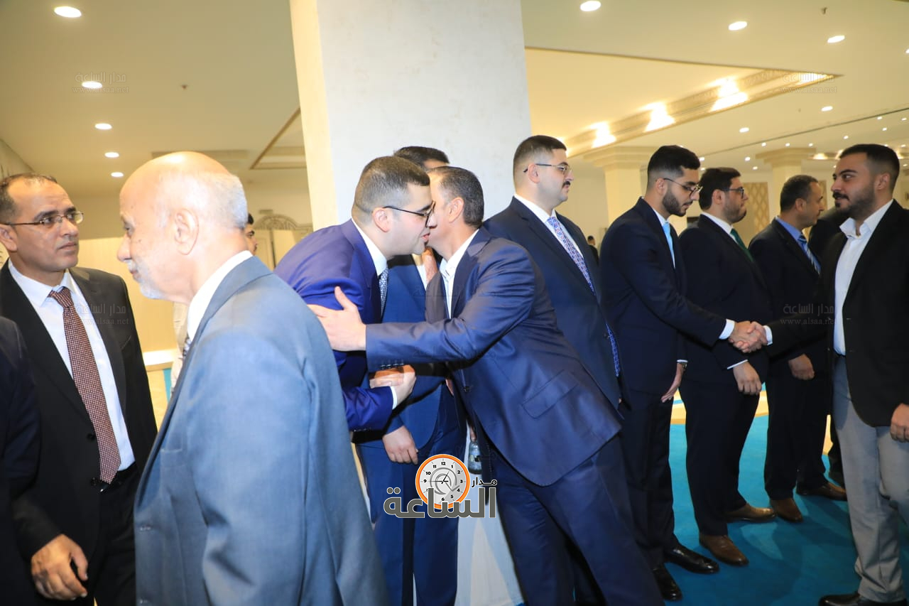 Madar Al-Saa Images 0.9355116106781418