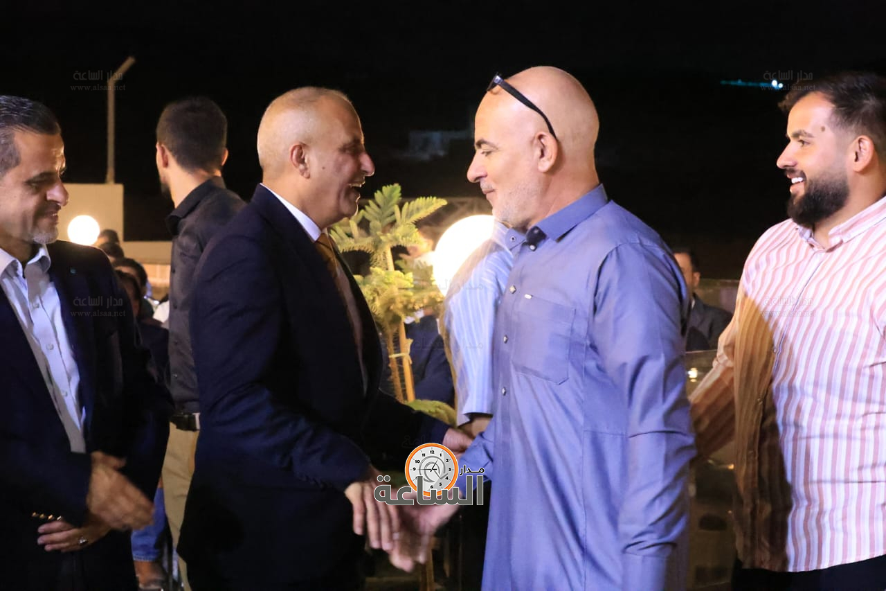 Madar Al-Saa Images 0.32493715857242966