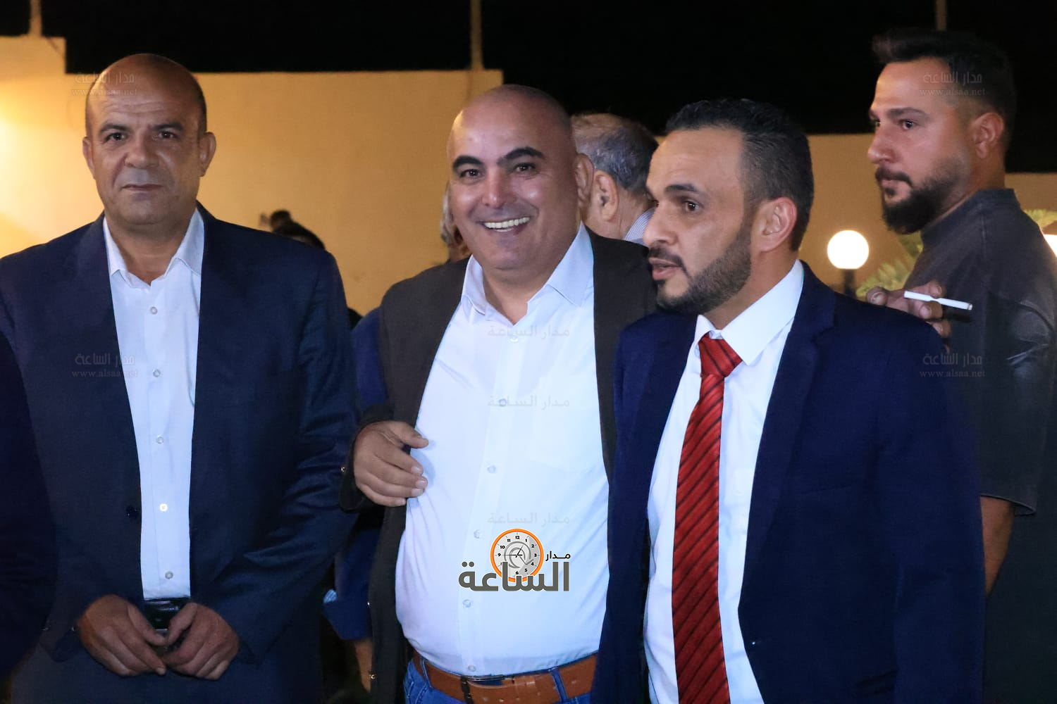 Madar Al-Saa Images 0.03742874001493879