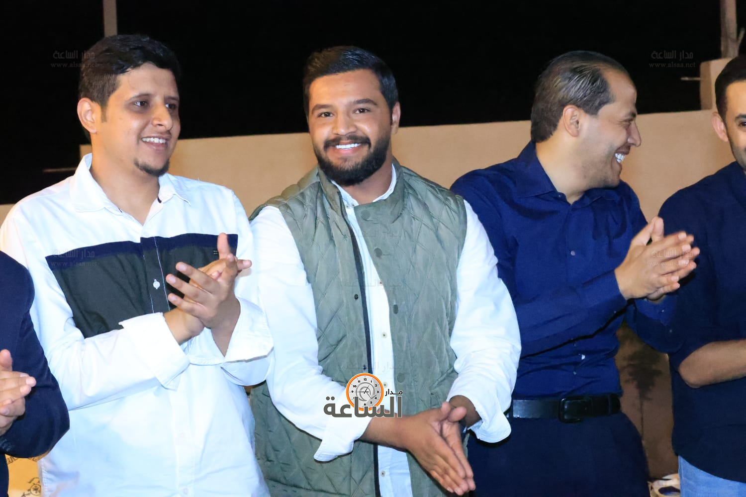 Madar Al-Saa Images 0.24593980448677966